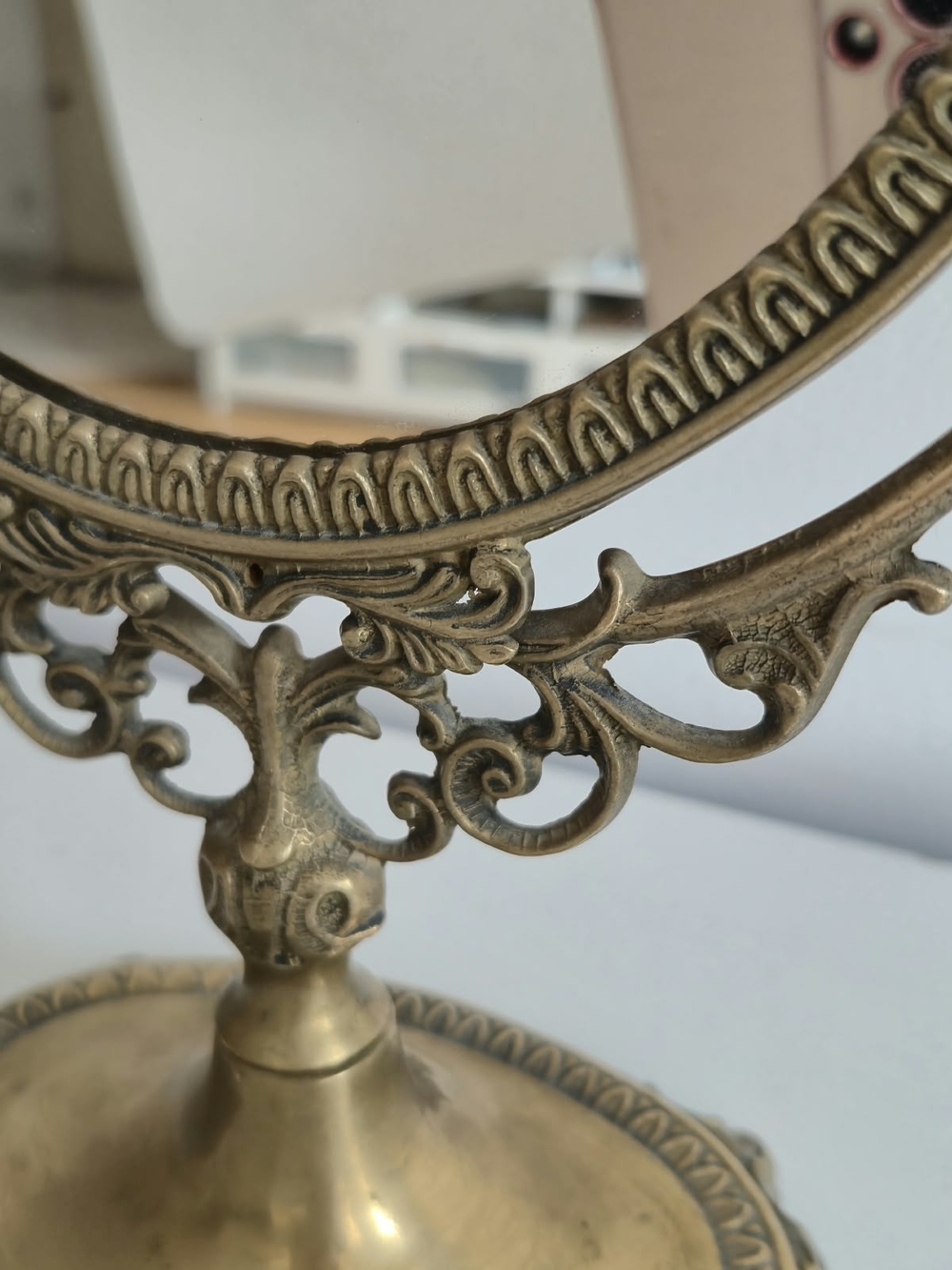 Vintage Brass Tabletop Vanity Mirror / Swivel Makeup Mirror - Picture 6 of 14